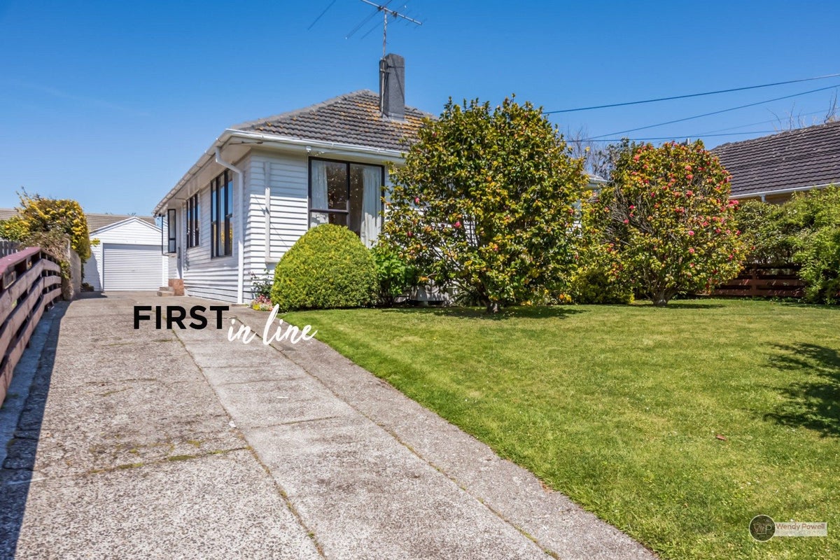 115 McLeod Street, Elderslea, Upper Hutt - Carousel 1