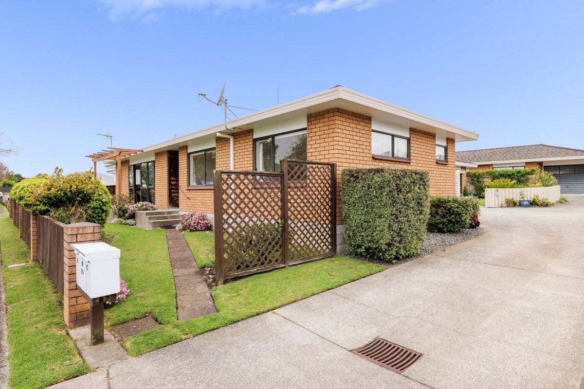 20A Devon Street, Greerton, Tauranga - Carousel 2