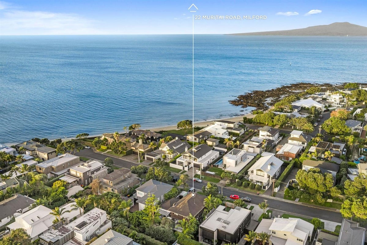 22 Muritai Road, Milford, Auckland - Carousel 1