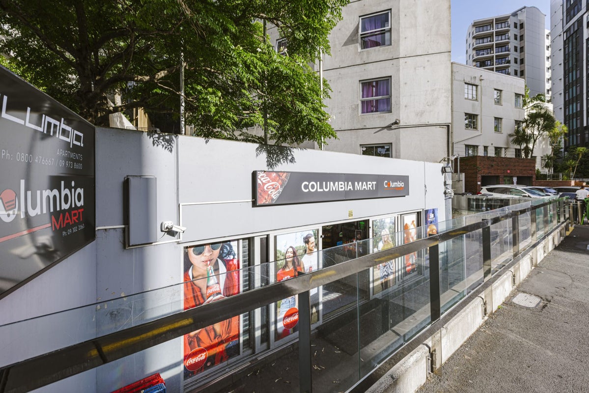 15A/15 Whitaker Place, Grafton, Auckland - Carousel 2