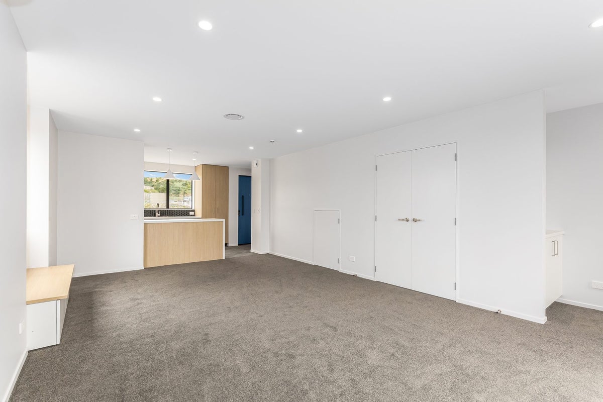 56 Oakum Road, Whitby, Porirua - Carousel 7