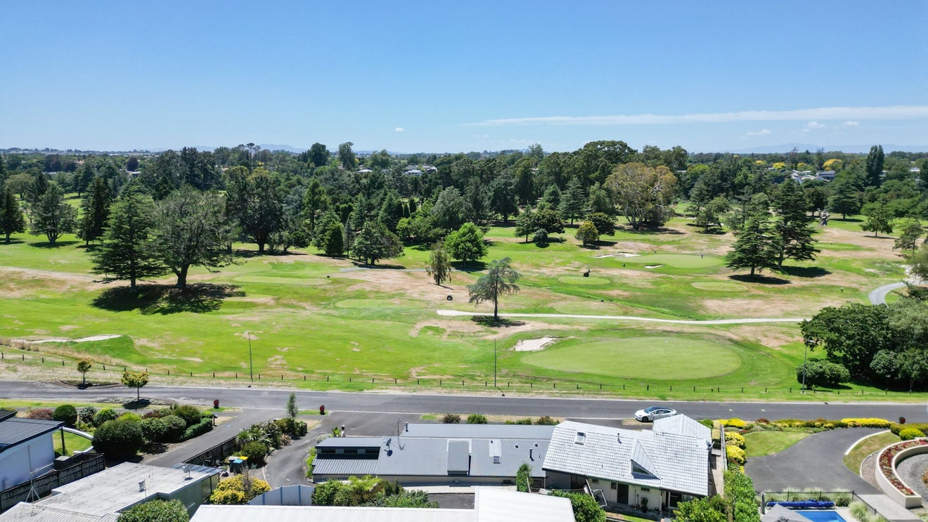 31A St Andrews Terrace, St Andrews, Hamilton - Carousel 1