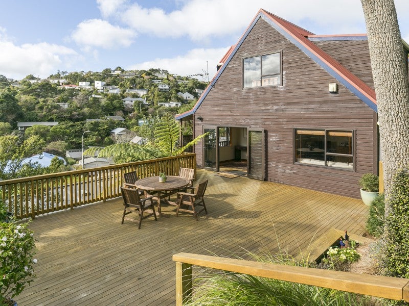 2 Wrights Hill Road, Karori, Wellington - Carousel 16