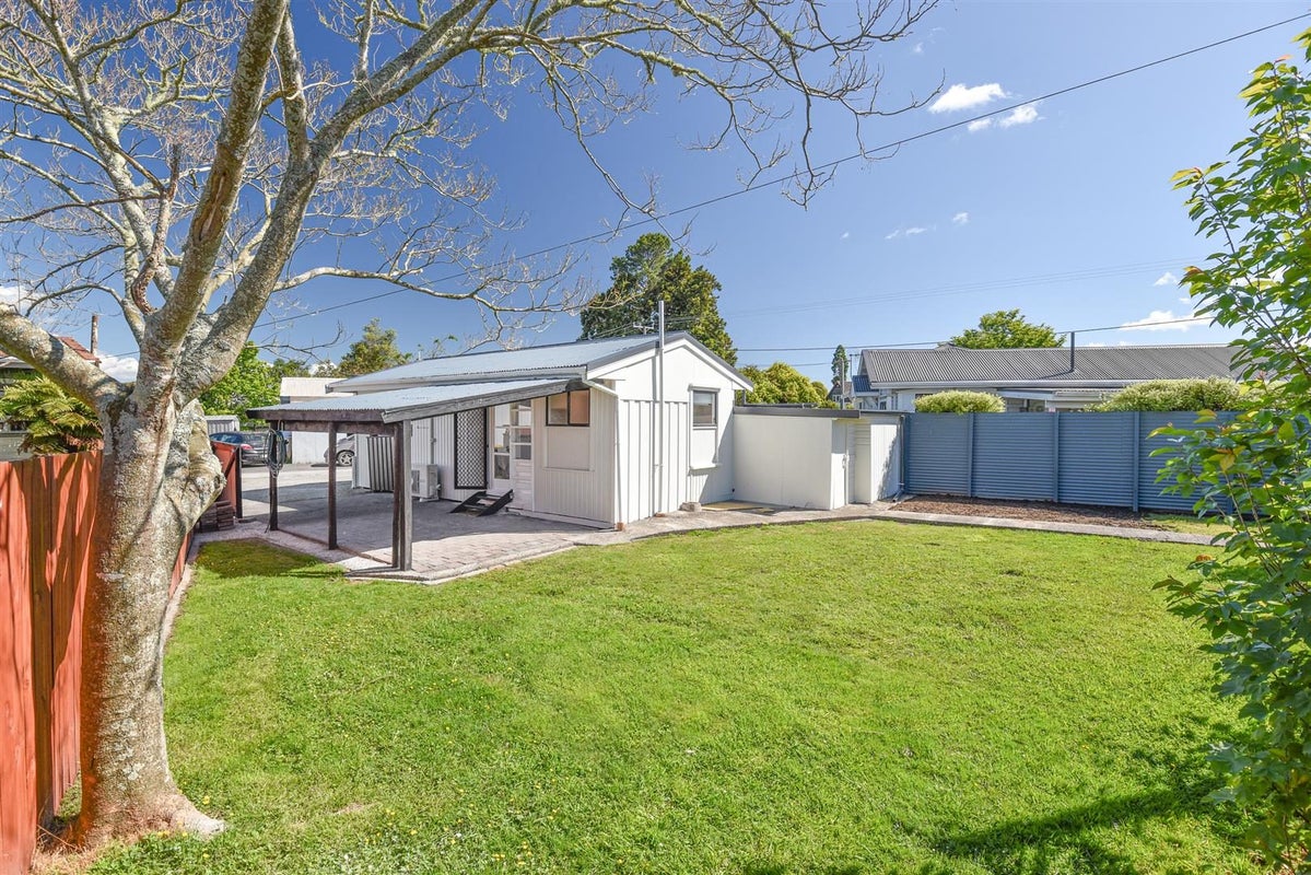 38B Robinson Avenue, Holdens Bay, Rotorua - Carousel 1