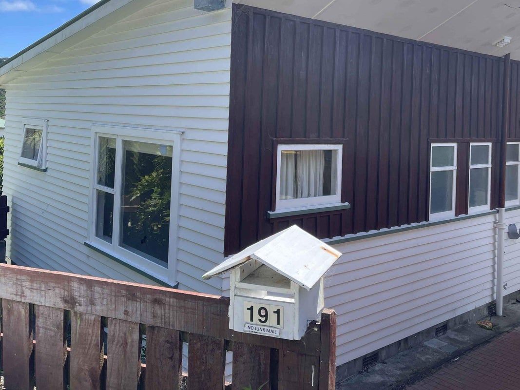 191 Pembroke Road, Wilton, Wellington - Carousel 1