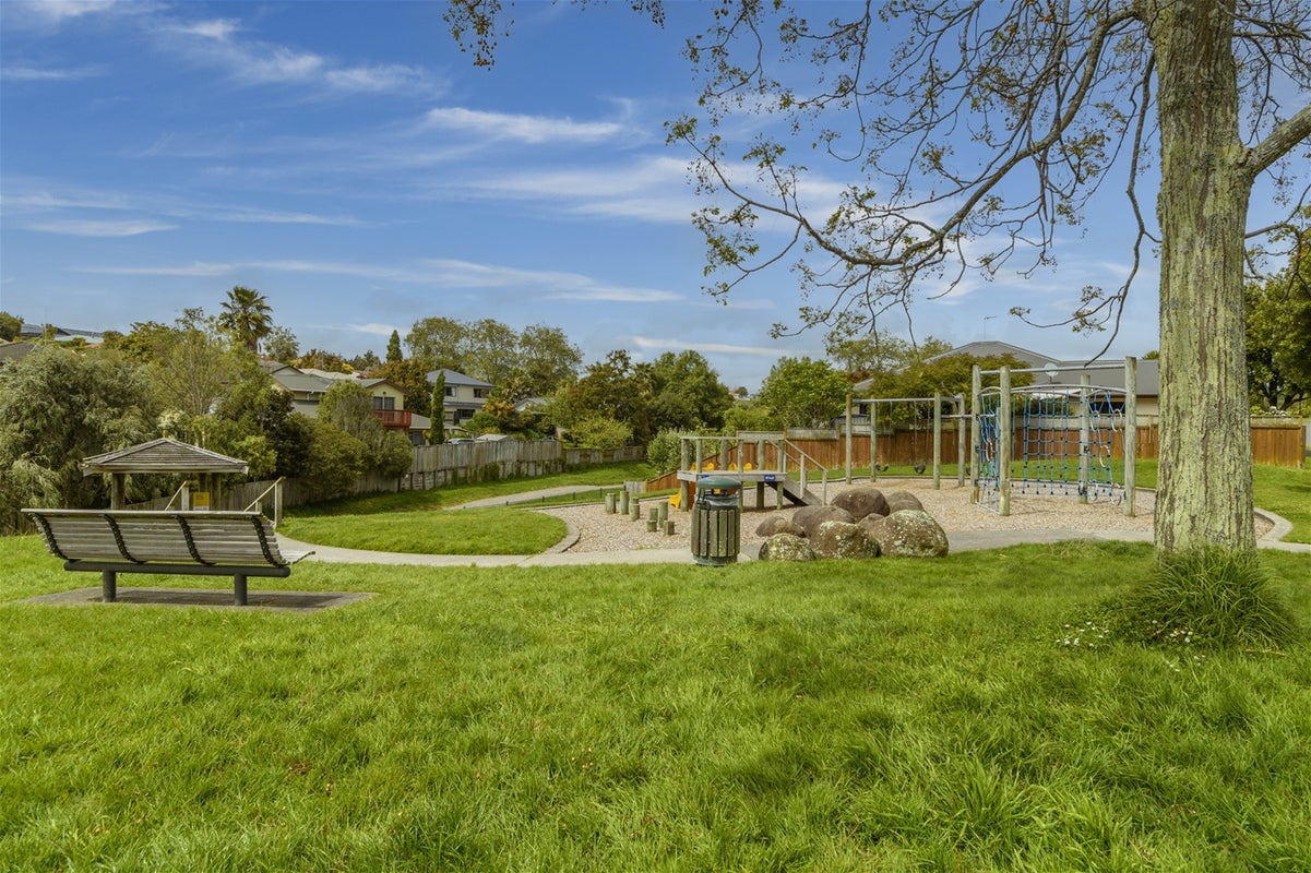 9 Sabana Place, Bethlehem, Tauranga - Carousel 24