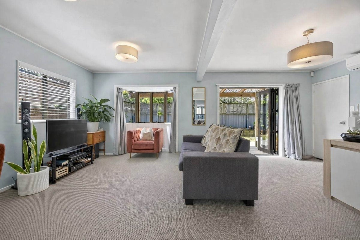7B Ballarat Street, Ellerslie, Auckland - Carousel 2