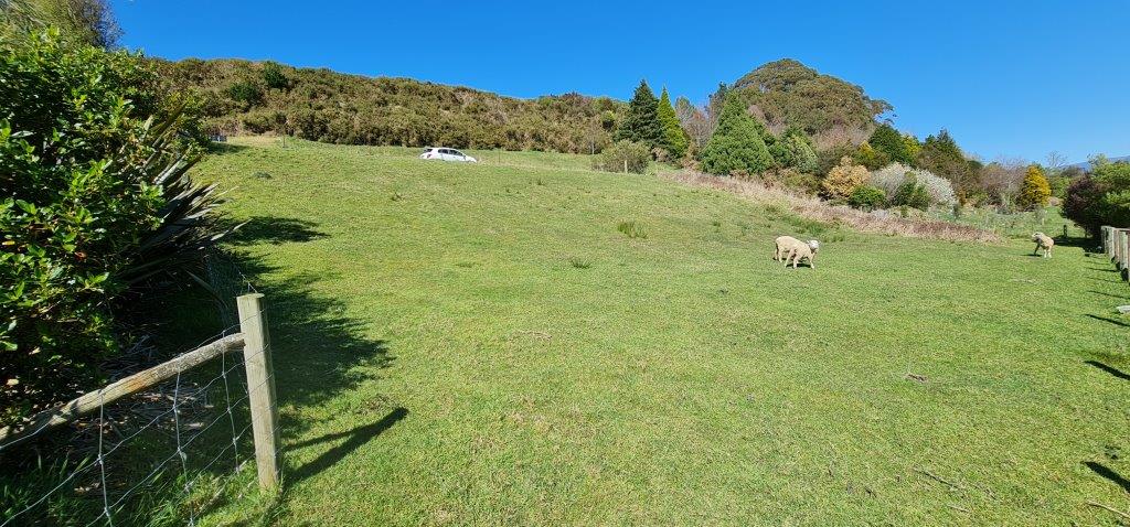 28 Arapeta Place, Takaka - Carousel 1
