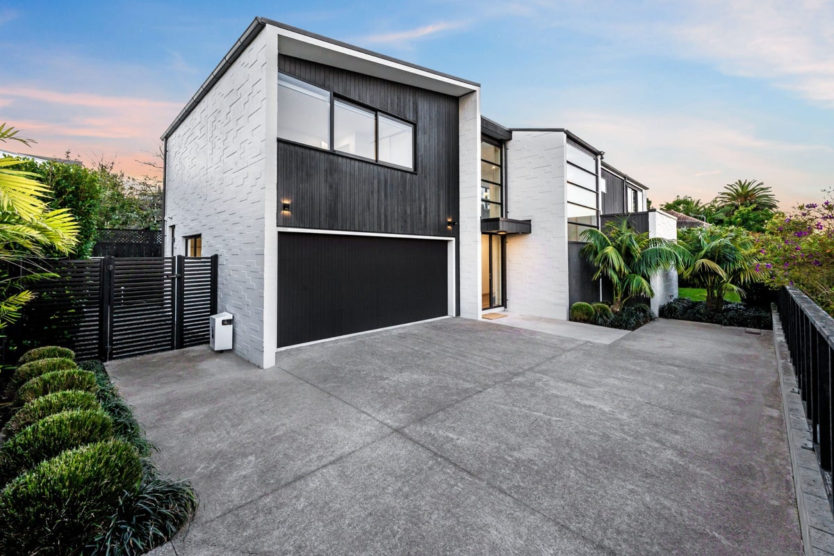 122C Benson Road, Remuera, Auckland - Carousel 2