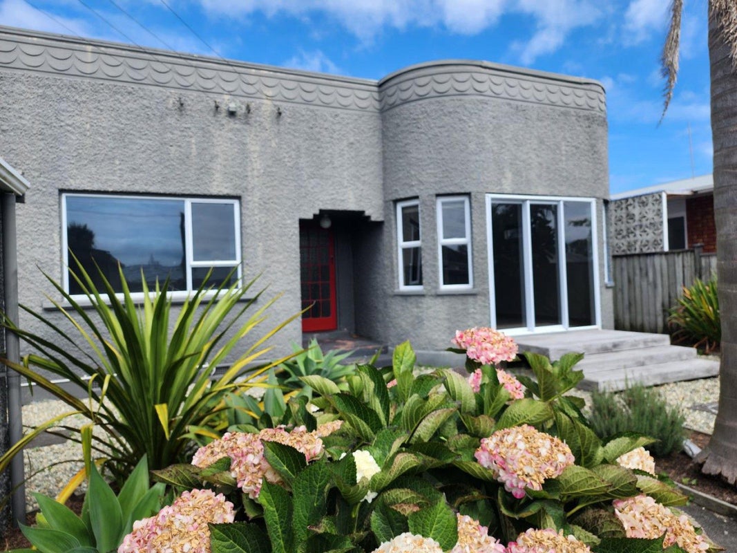 12 Vogel Street, Fitzroy, New Plymouth - Carousel 1