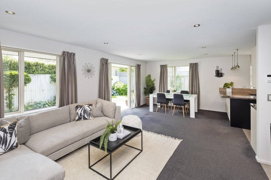 1 Strauss Place, Somerfield, Christchurch - Carousel 2