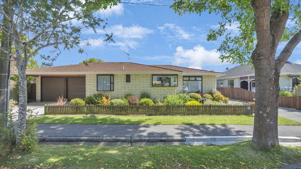 5 Aylmer Street, Somerfield, Christchurch - Carousel 1