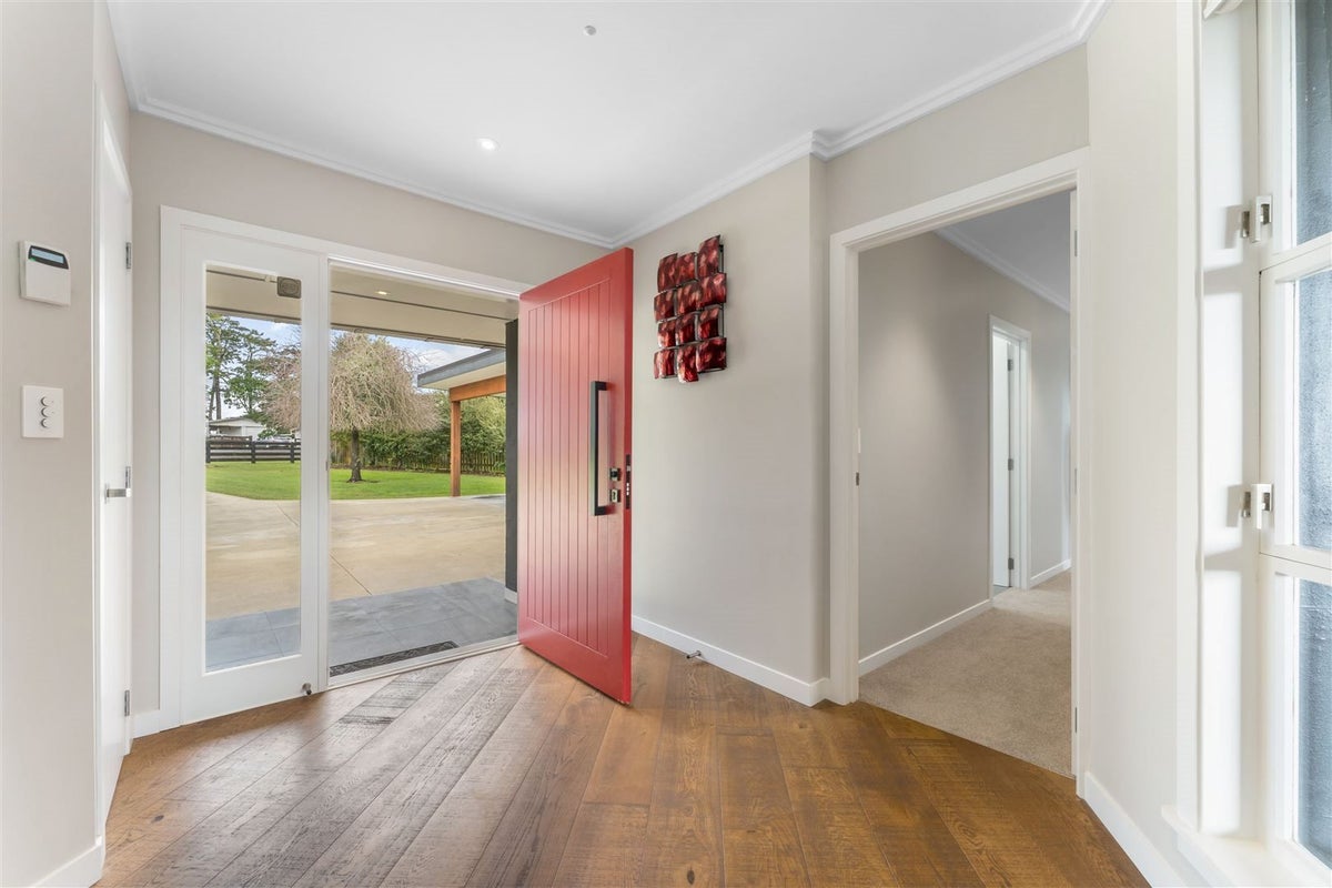 72 Hanham Road, Kumeu - Carousel 2