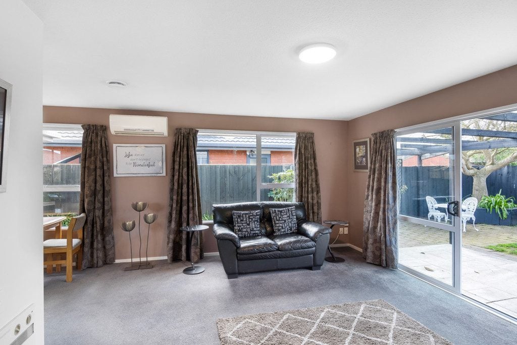 10 Jerez Place, Hei Hei, Christchurch - Carousel 2