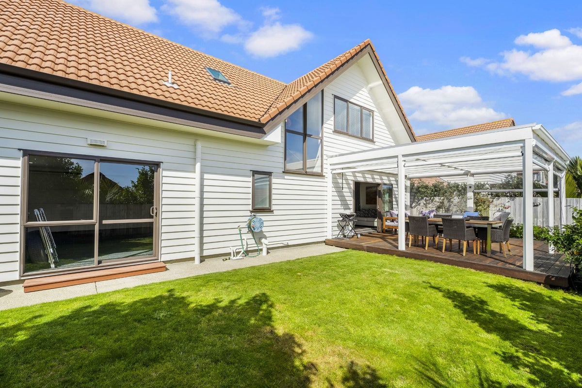 10 Voyager Drive, Gulf Harbour, Whangaparaoa - Carousel 1