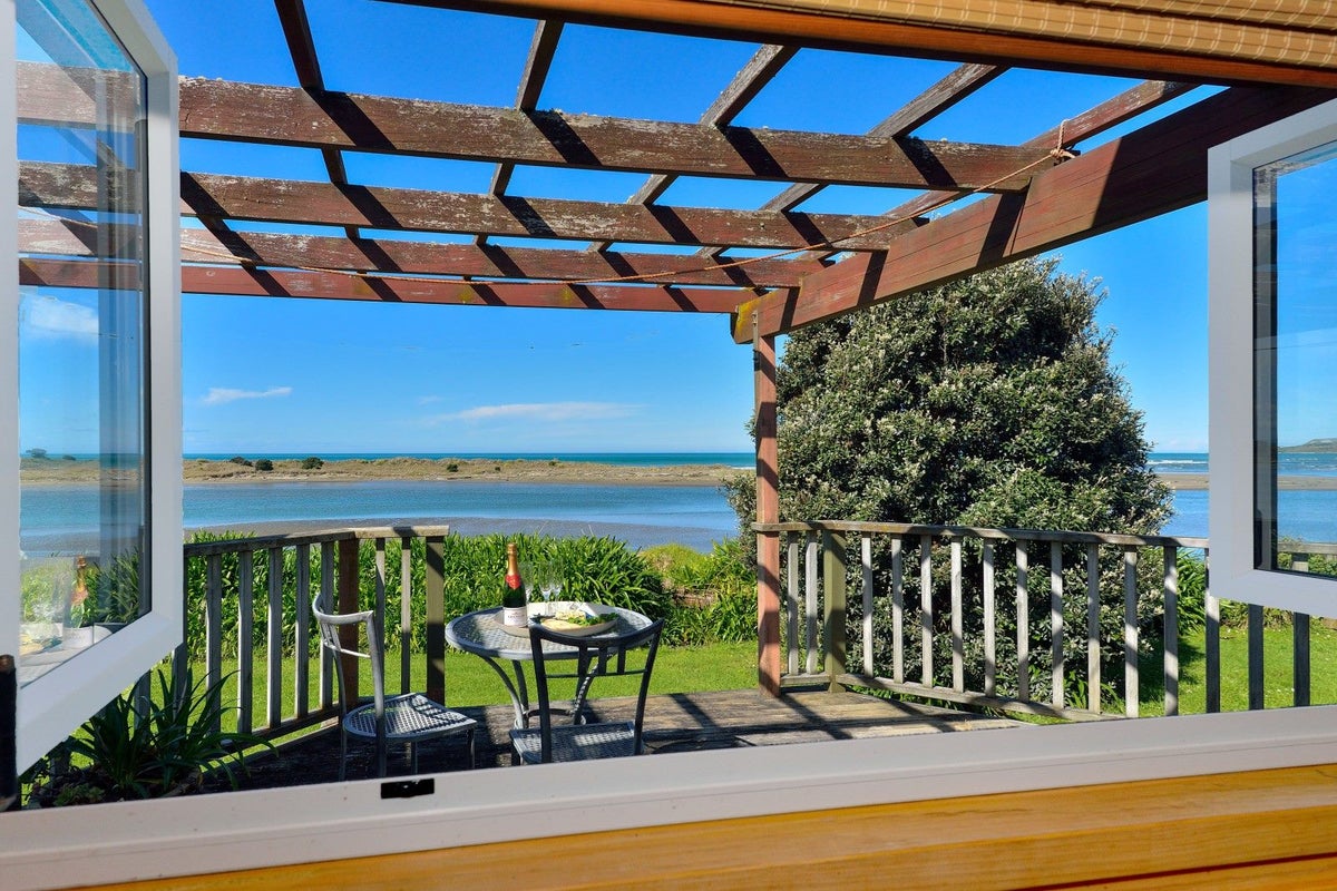 175B Mahia East Coast Road, Mahia - Carousel 1