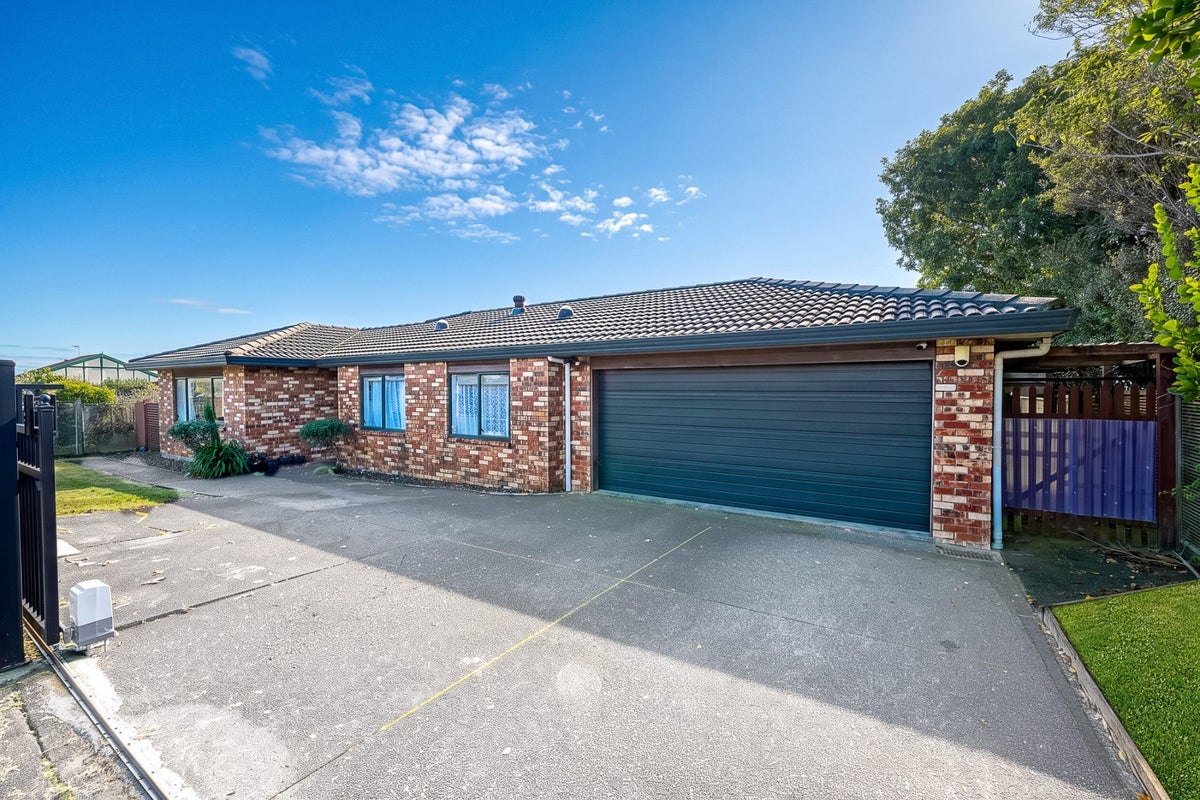 32 Munroe Road, Ranui, Auckland - Carousel 2