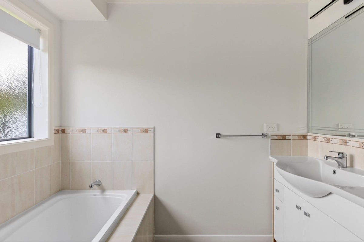 200 The Oaks Drive, Leamington, Cambridge - Carousel 23
