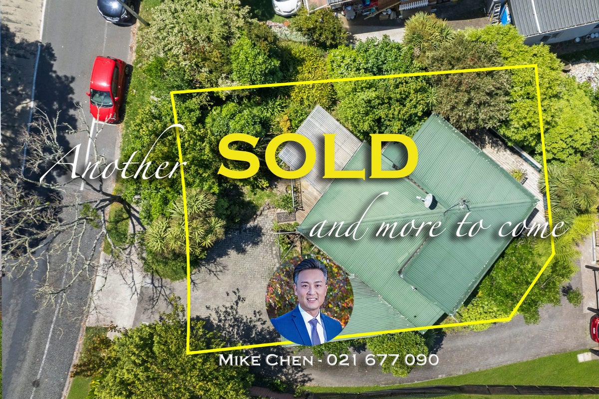 1/64 Mirrabooka Avenue, Botany Downs, Auckland - Carousel 1