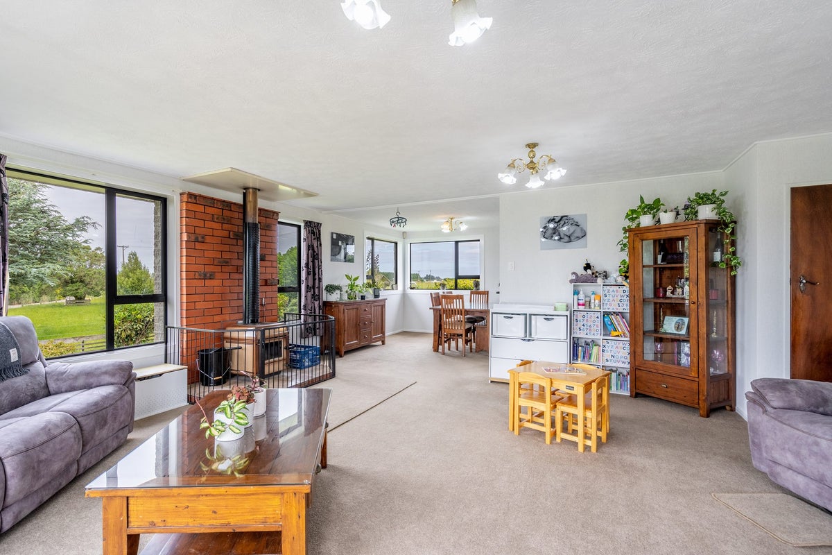 141 Steel Road, Lorneville, Invercargill - Carousel 2