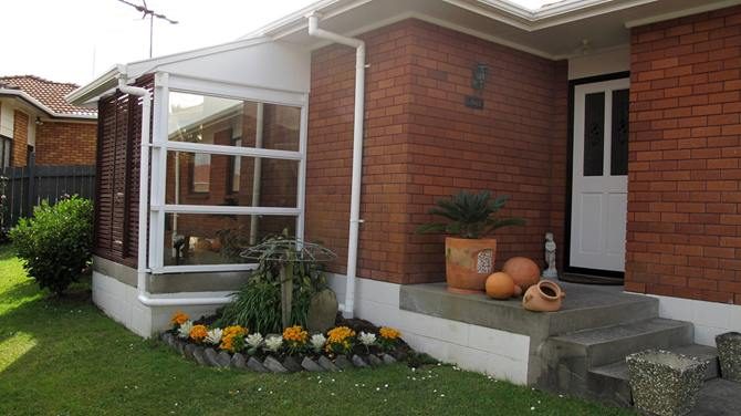 6 Bosnyak Drive, Te Atatu South, Auckland - Carousel 2