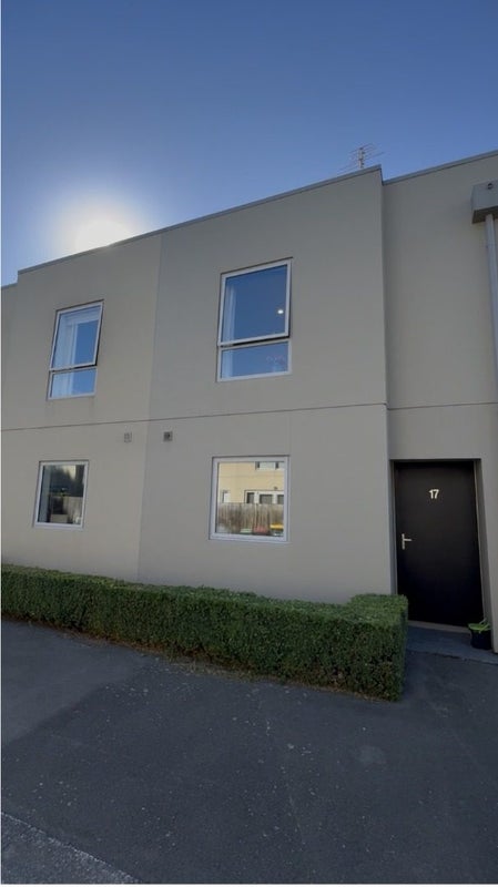 17 Whiteleigh Avenue, Addington, Christchurch - Carousel 14