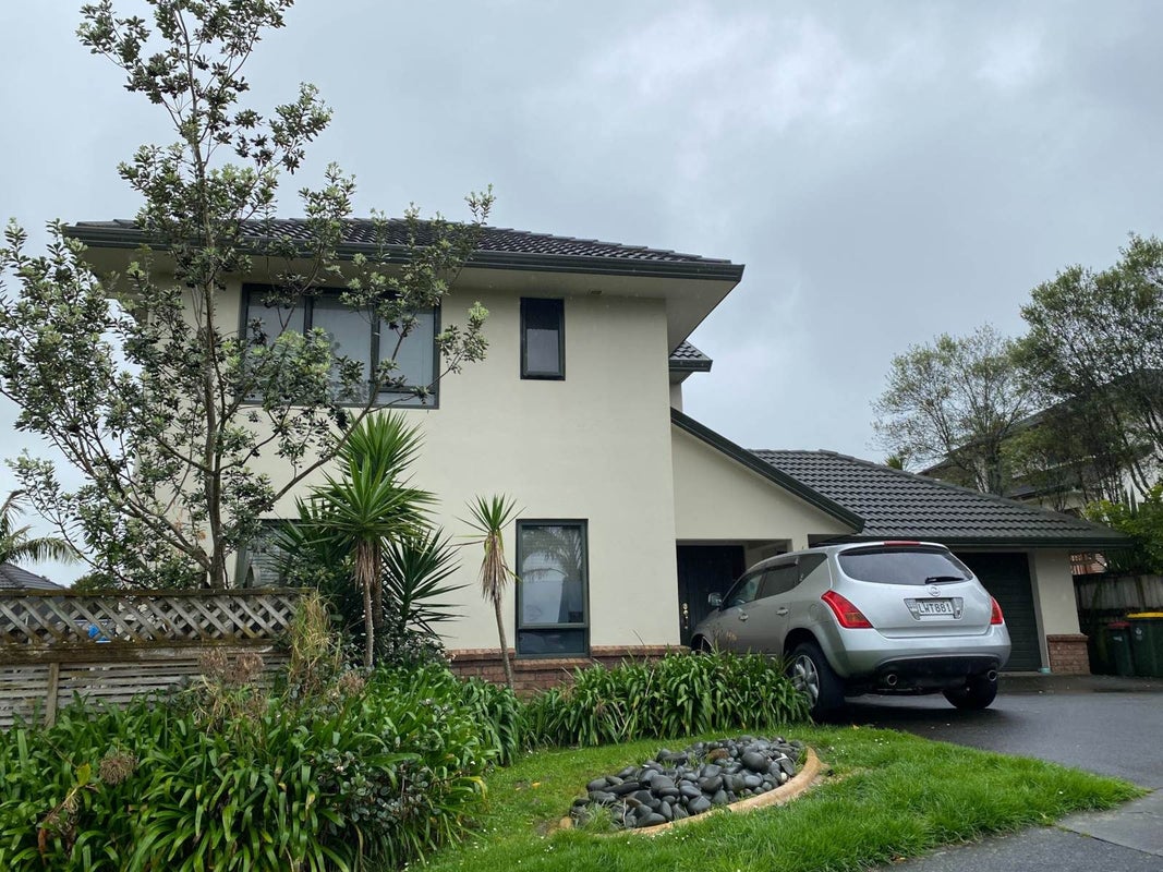 83 Mt Lebanon Crescent, The Gardens, Auckland - Carousel 1