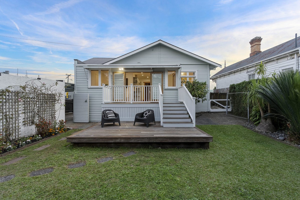 1 King Edward Street, Mount Eden, Auckland - Carousel 2