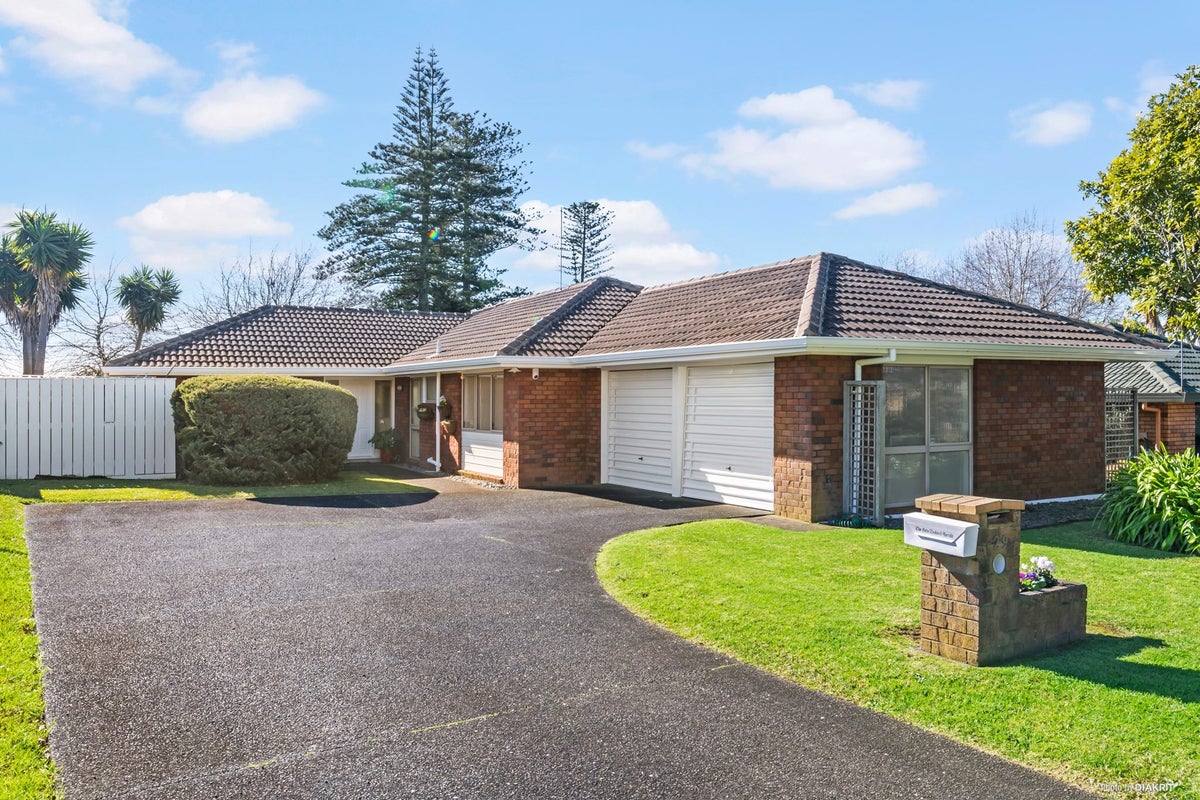 29 Orangewood Drive, Northpark, Auckland - Carousel 1