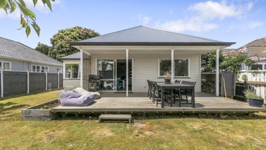 865 High Street, Boulcott, Lower Hutt - Carousel 1