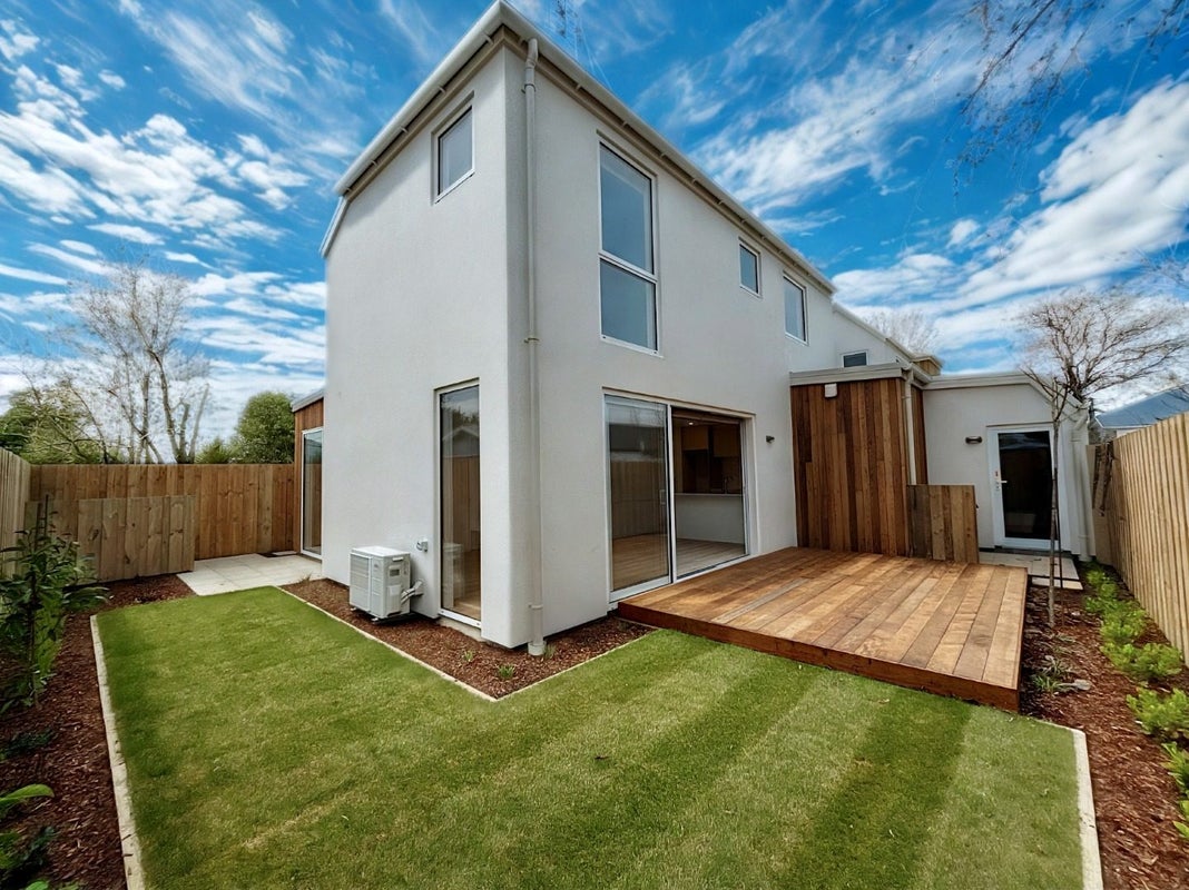 98D Geraldine Street, Edgeware, Christchurch - Carousel 21