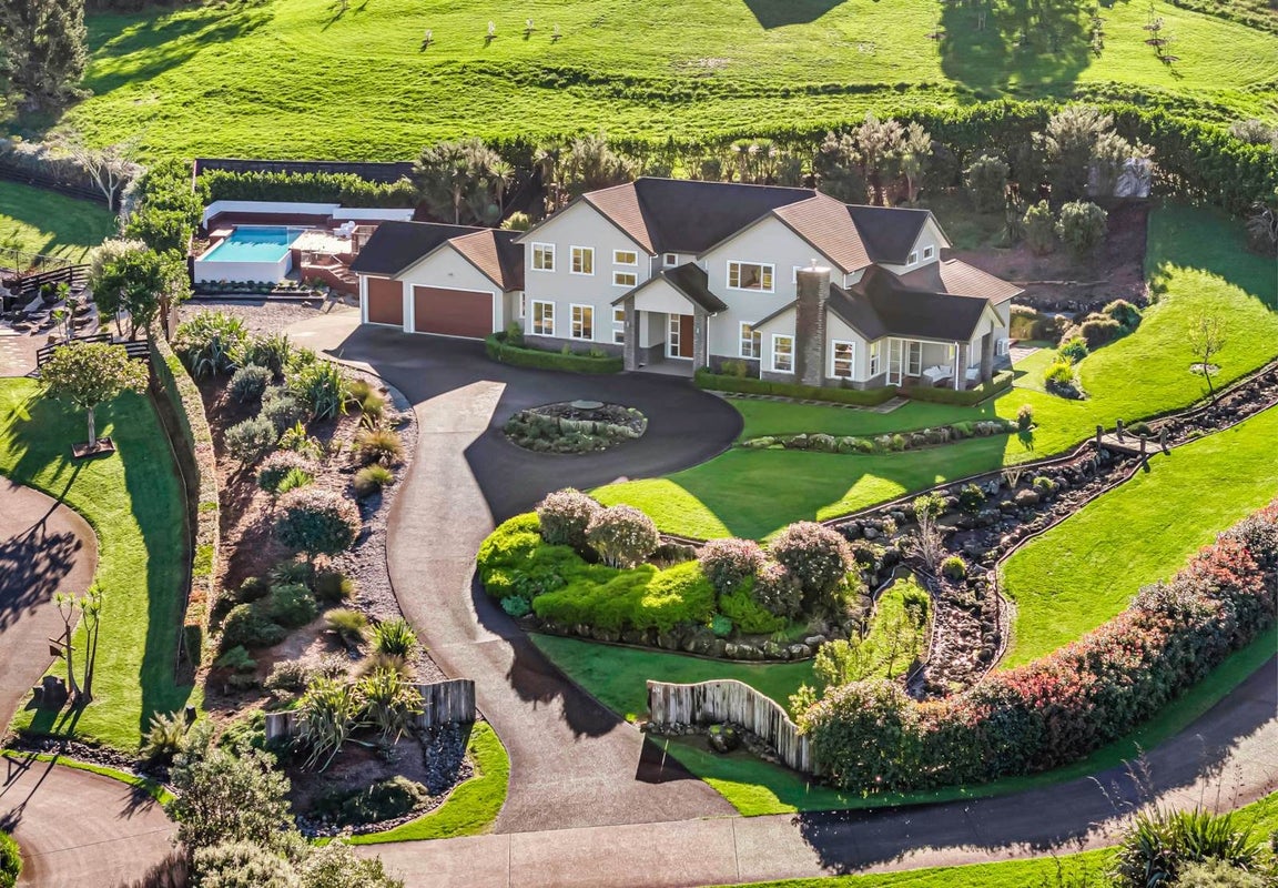 61B Rautahi Terrace, Redvale, Albany - Carousel 1