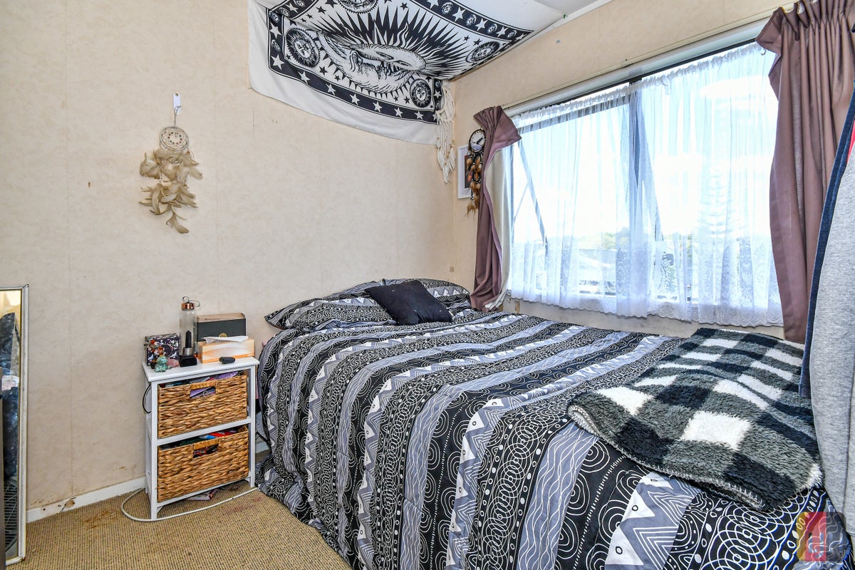 2/12 Nelson Street, Papakura, Auckland - Carousel 10