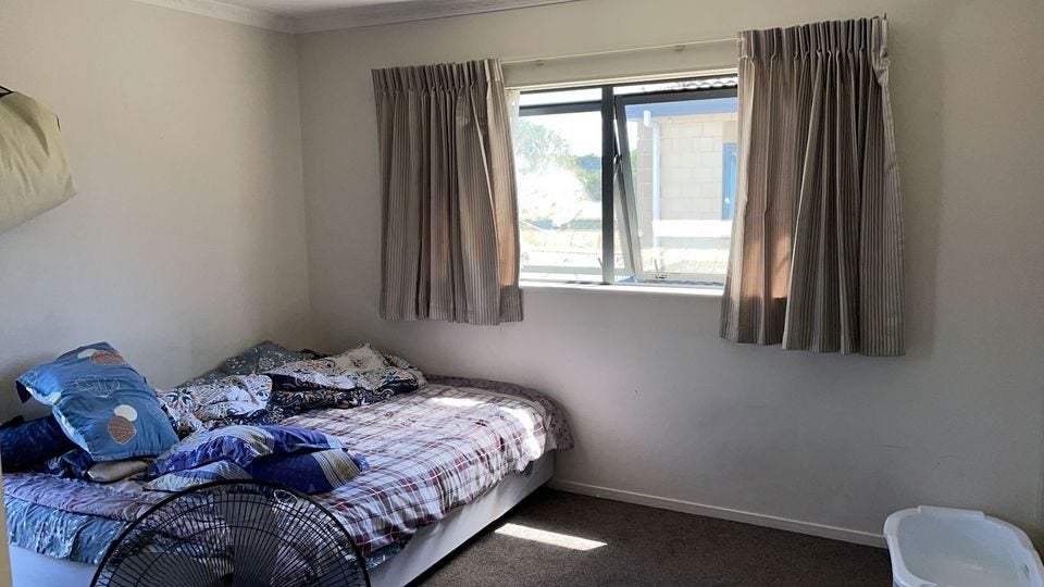 41B Wakefield Road, Favona, Auckland - Carousel 2