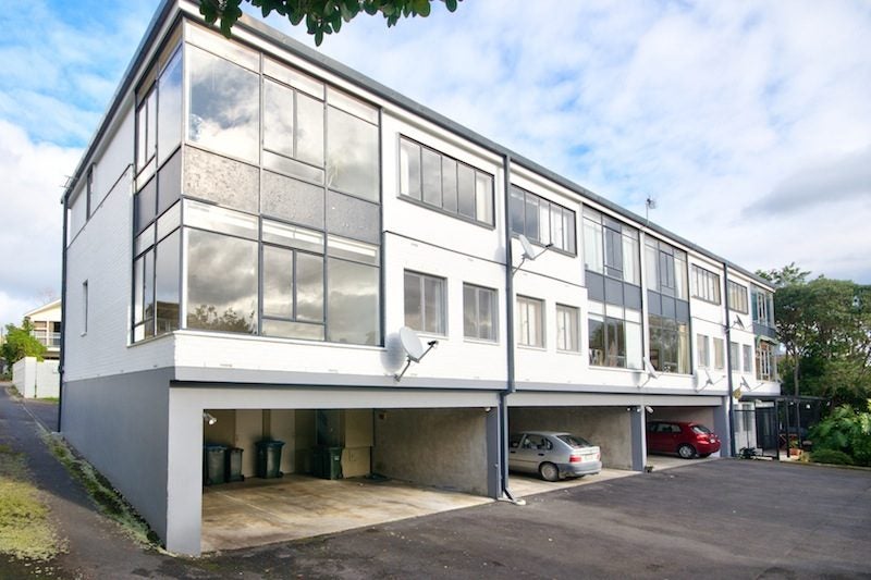 2/135 Jervois Road, Herne Bay, Auckland - Carousel 14