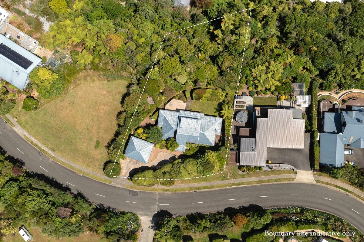 25 Bay Vista Drive, Pohara - Carousel 21