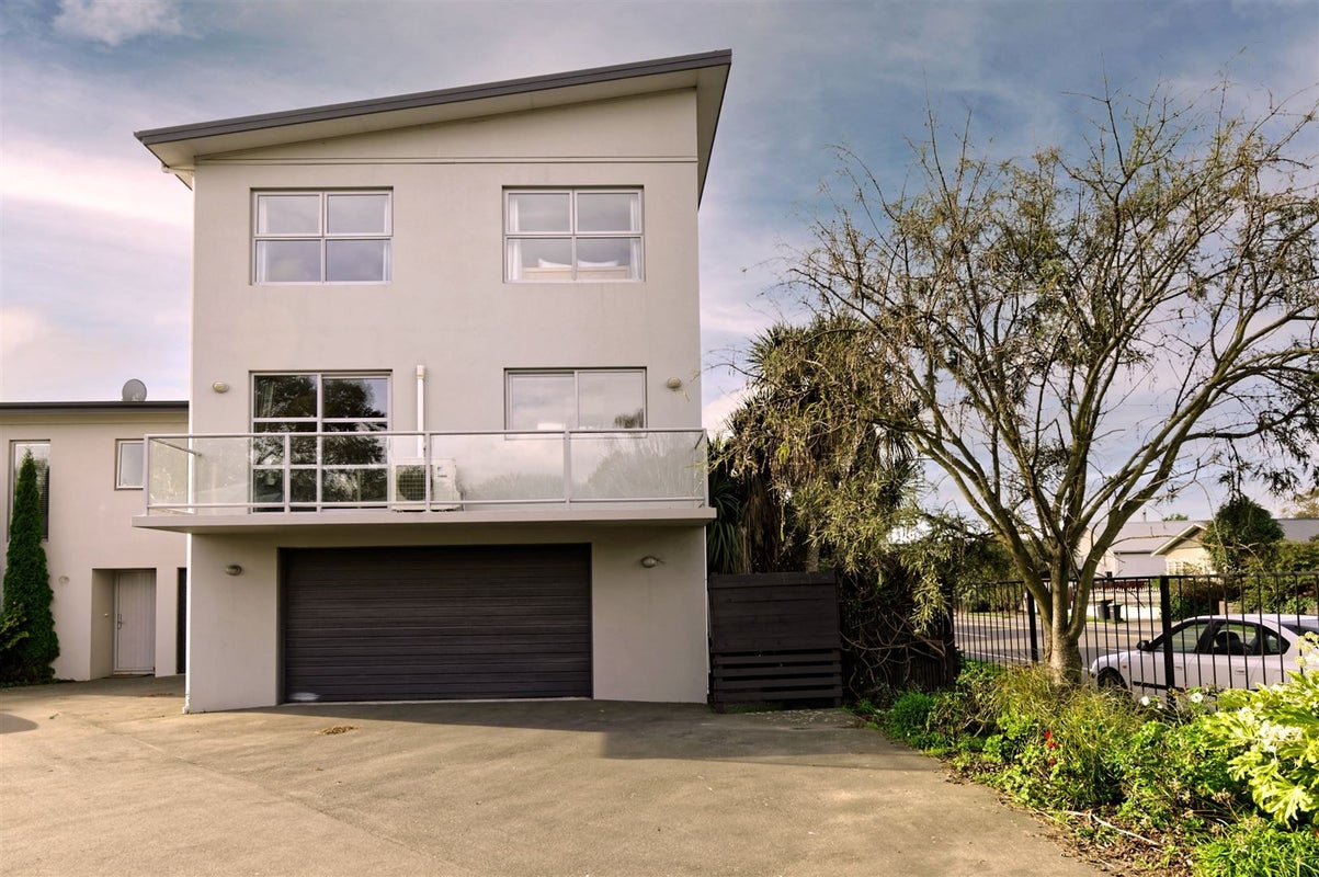 9A Burlington Street, Sydenham, Christchurch - Carousel 1