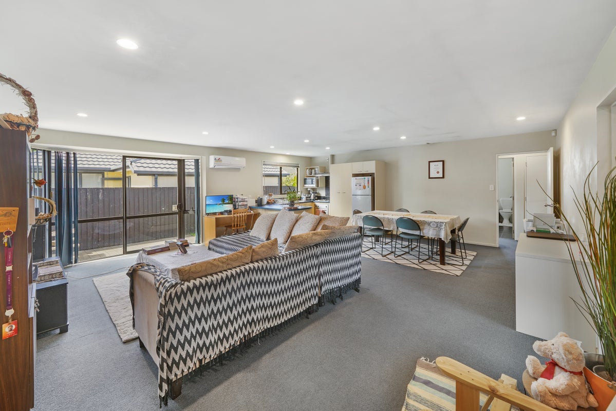 1 Laurel Lane, Linwood, Christchurch - Carousel 1