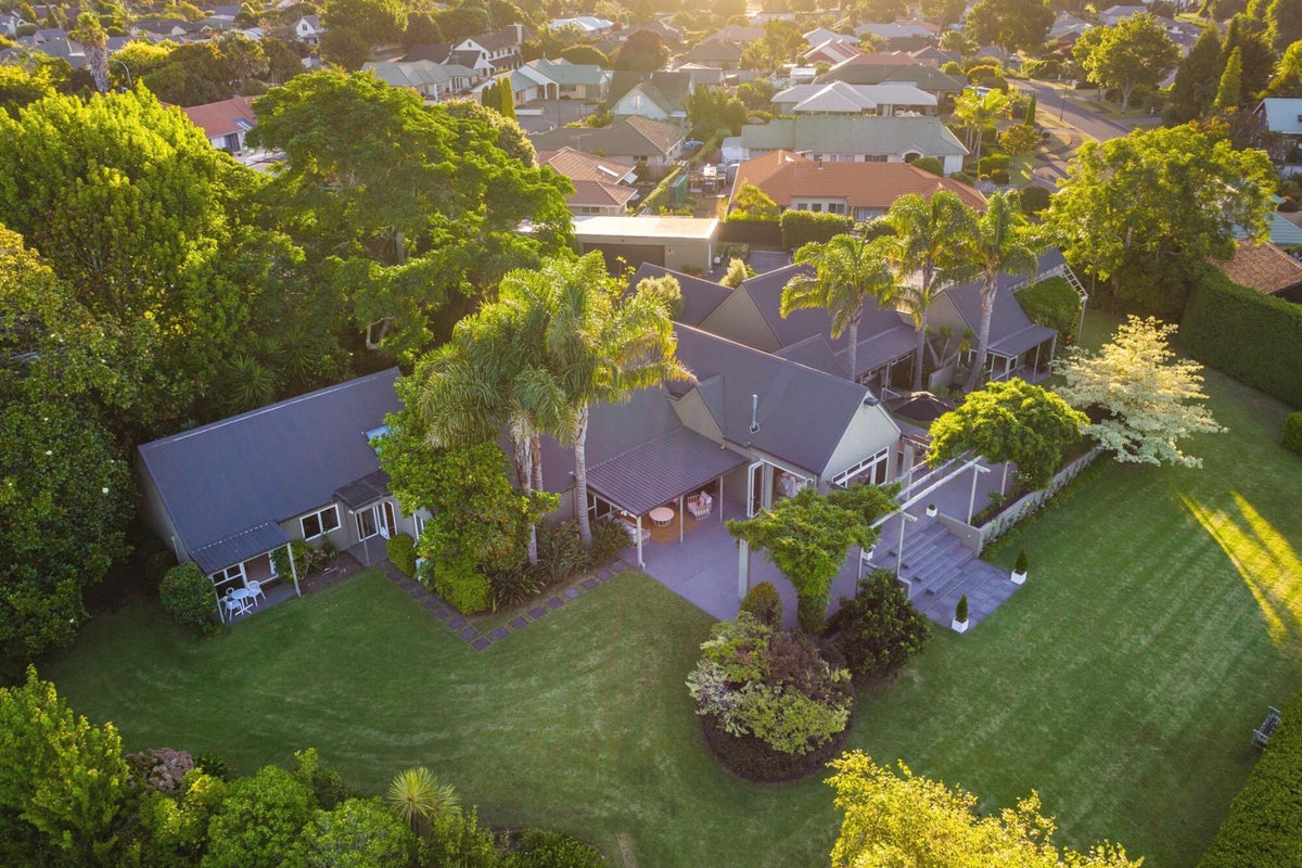 7 Millbrook Drive, Bethlehem, Tauranga - Carousel 2