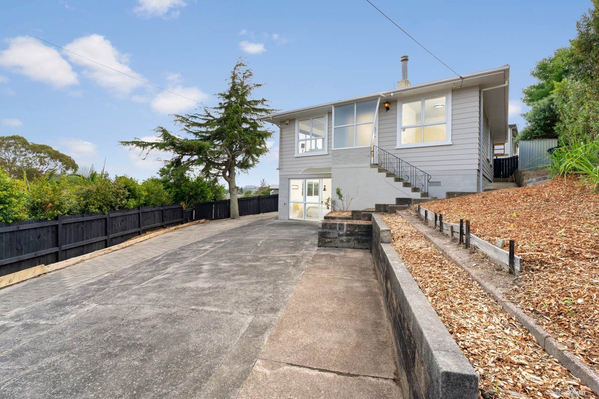 19 Quona Avenue, Mount Roskill, Auckland - Carousel 1