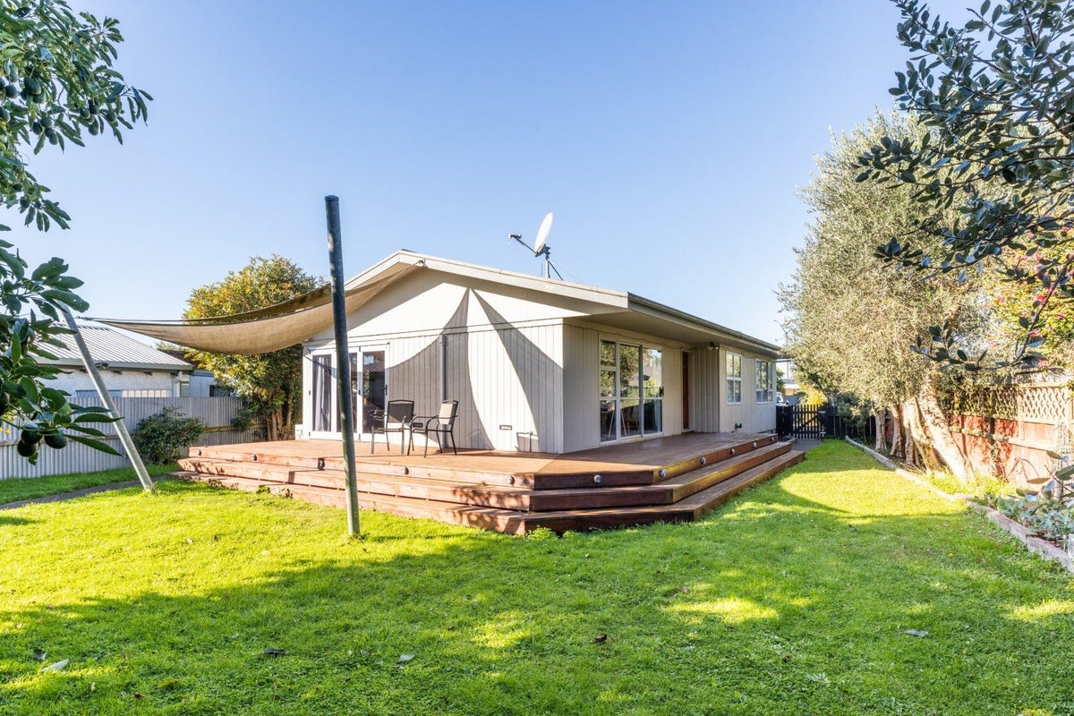 453 Kennedy Road, Pirimai, Napier - Carousel 1