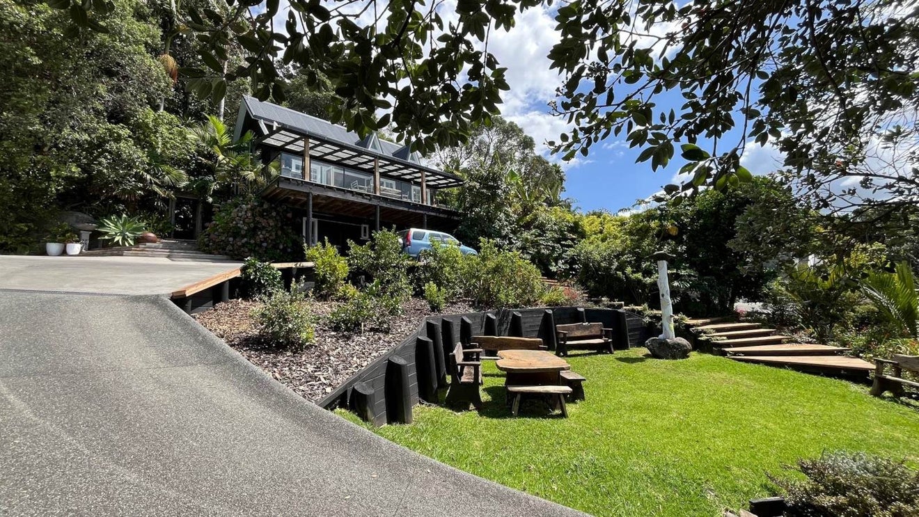 102 Beach Road, Onerahi, Whangarei - Carousel 21
