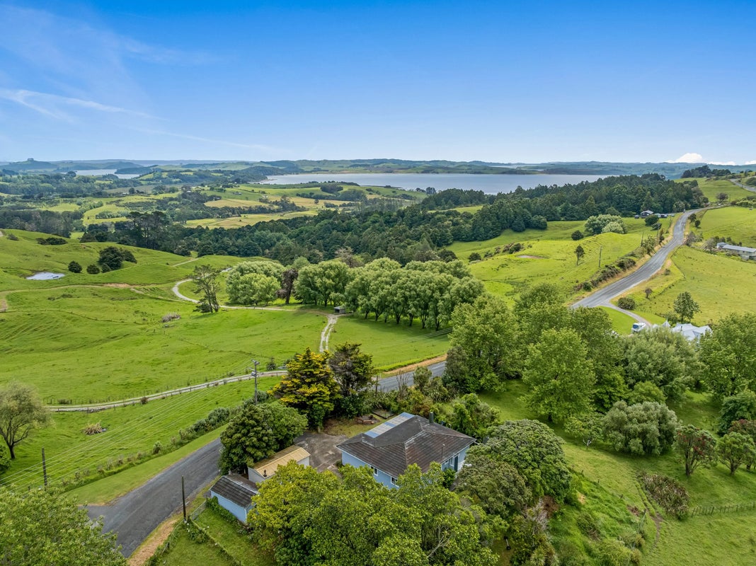 433 Pah Hill Road, Wharehine, Wellsford - Carousel 34