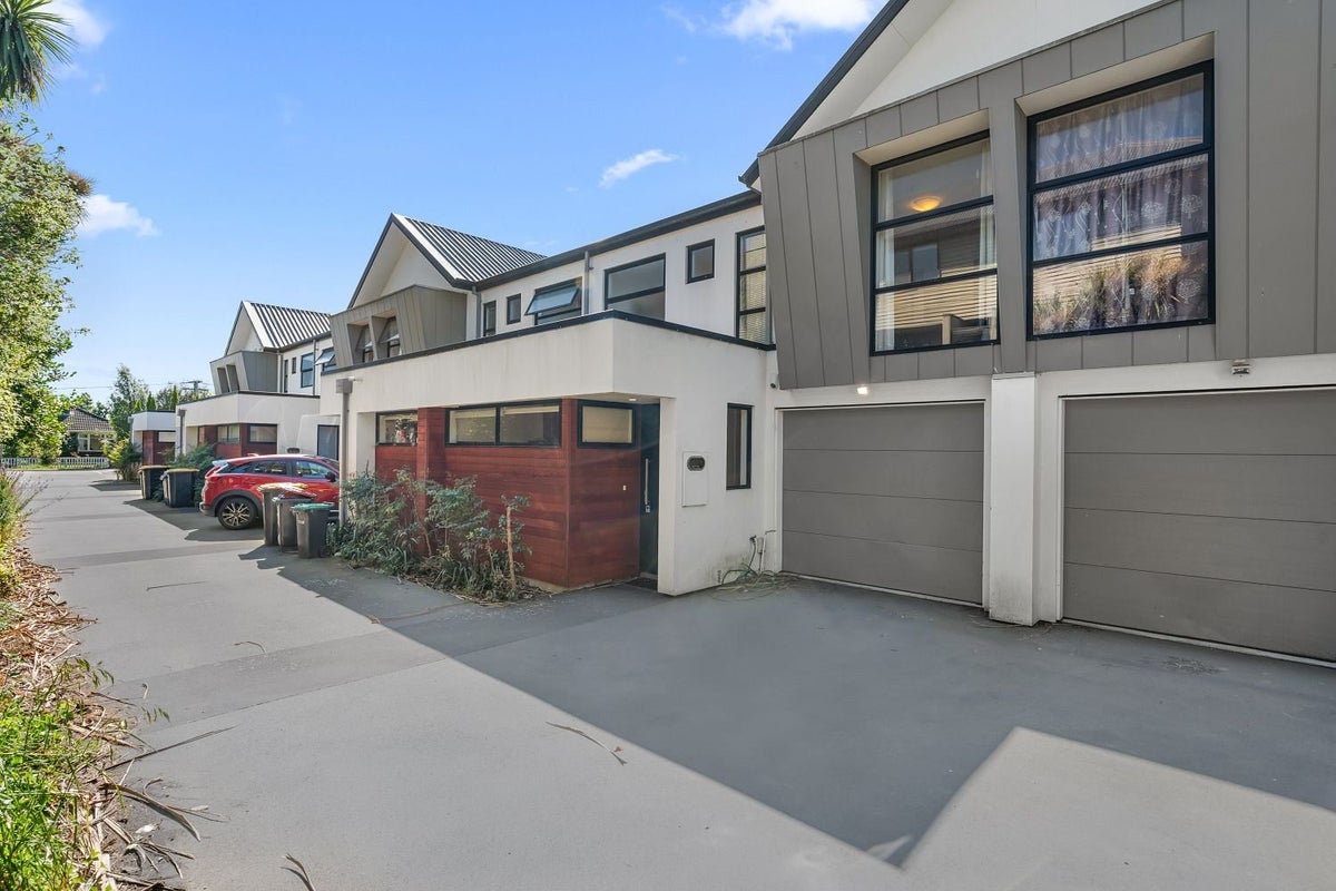 5/40 Brockworth Place, Riccarton, Christchurch - Carousel 12