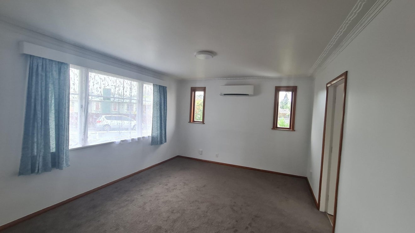 33 Bader Street, Bader, Hamilton - Carousel 2