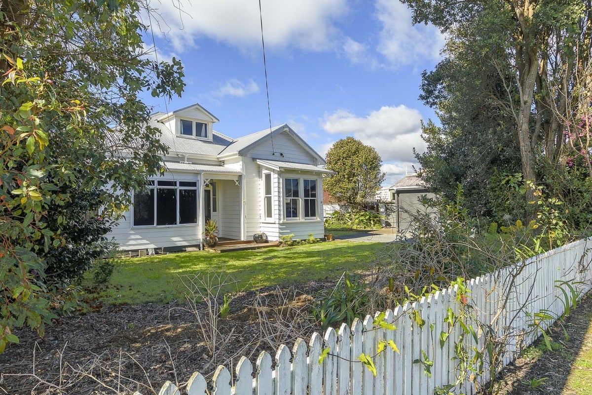 27 King Street, Te Puke, Te Puke - Carousel 2