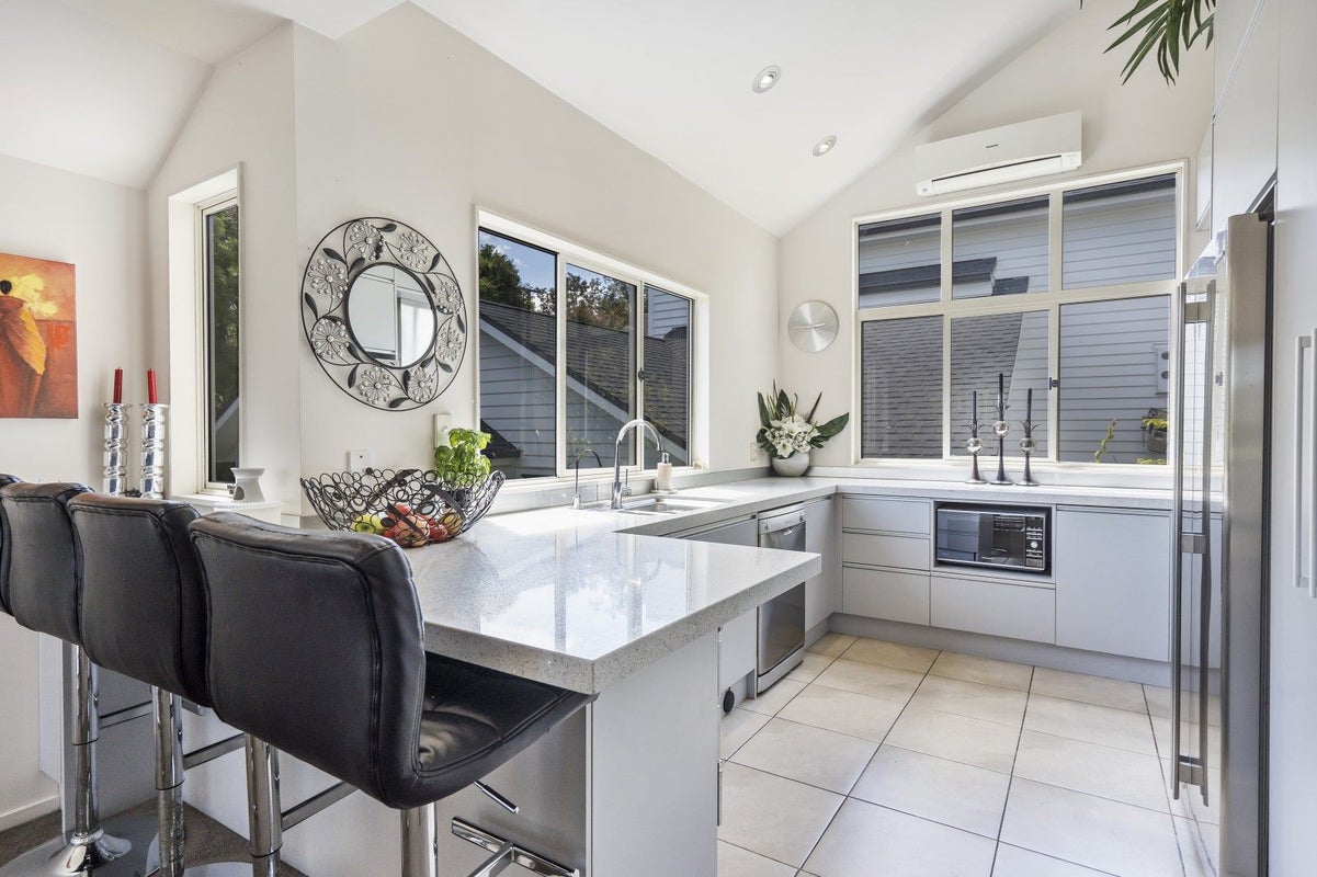 2/79 Edmund Street, St Heliers, Auckland - Carousel 2