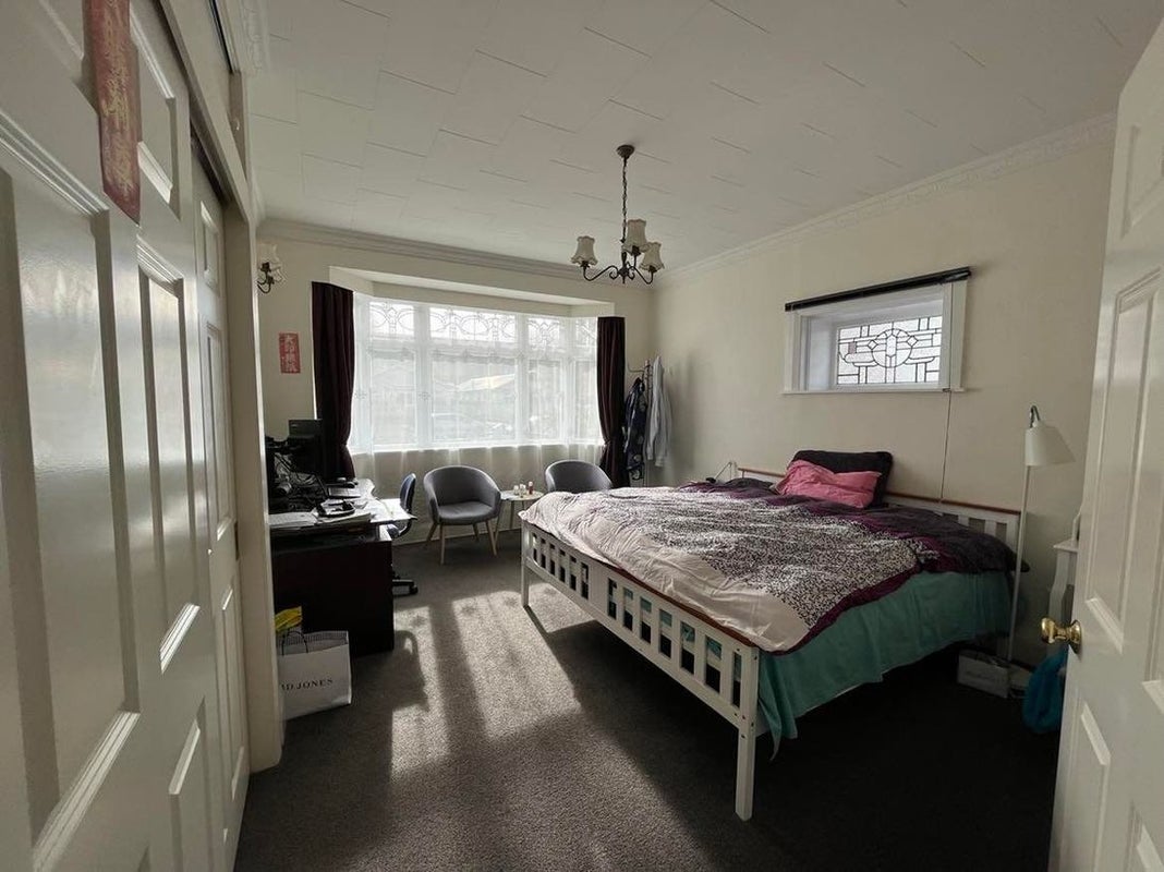 14 St Albans Grove, Woburn, Lower Hutt - Carousel 8