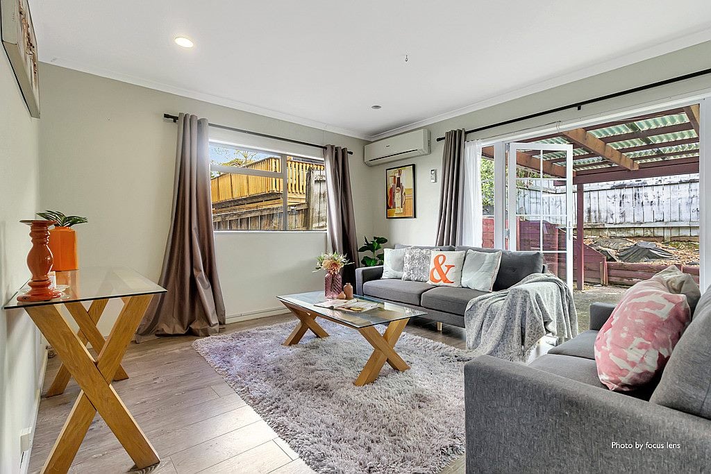 2/248 Sturges Road, Henderson, Auckland - Carousel 1