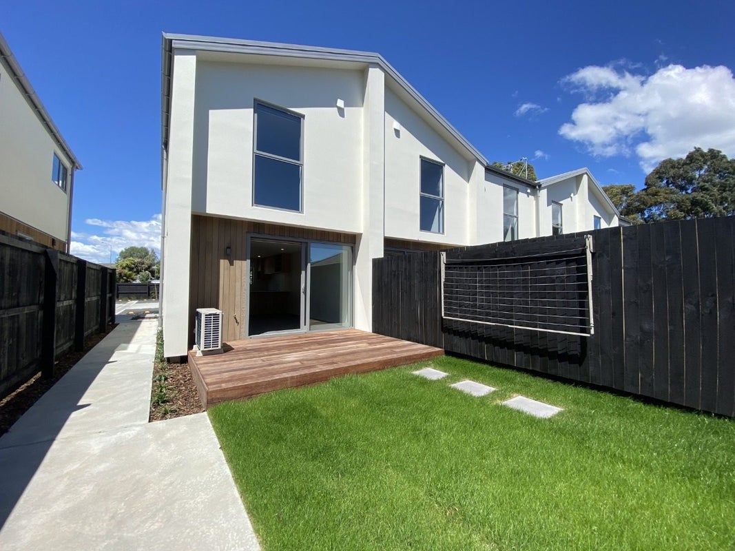 9/7 Lindores Street, Addington, Christchurch - Carousel 1